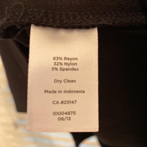 Black Ponte Knit Dress Long Sleeve Nearly New - Picture 4 of 5